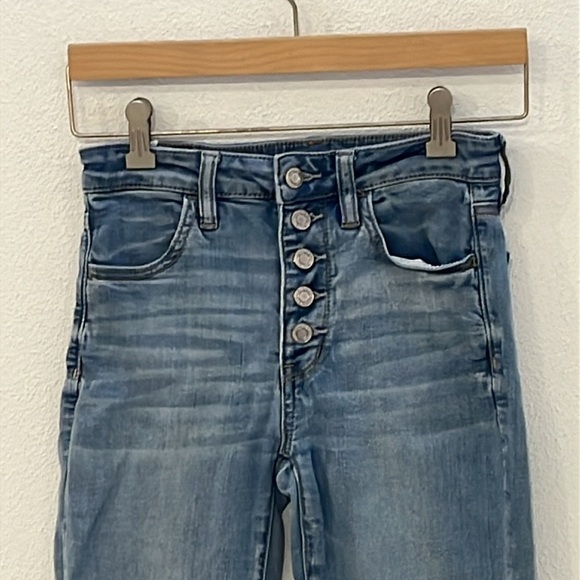 American Eagle Next Level Stretch Super Hi-Rise Jegging Size 2R - Picture 2 of 7